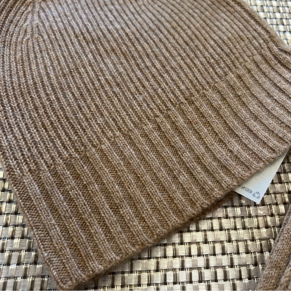 Amour Vert Set 100% Cashmere Colby Hat & Jolie Scarf Cafe Au Lait - Picture 2 of 10